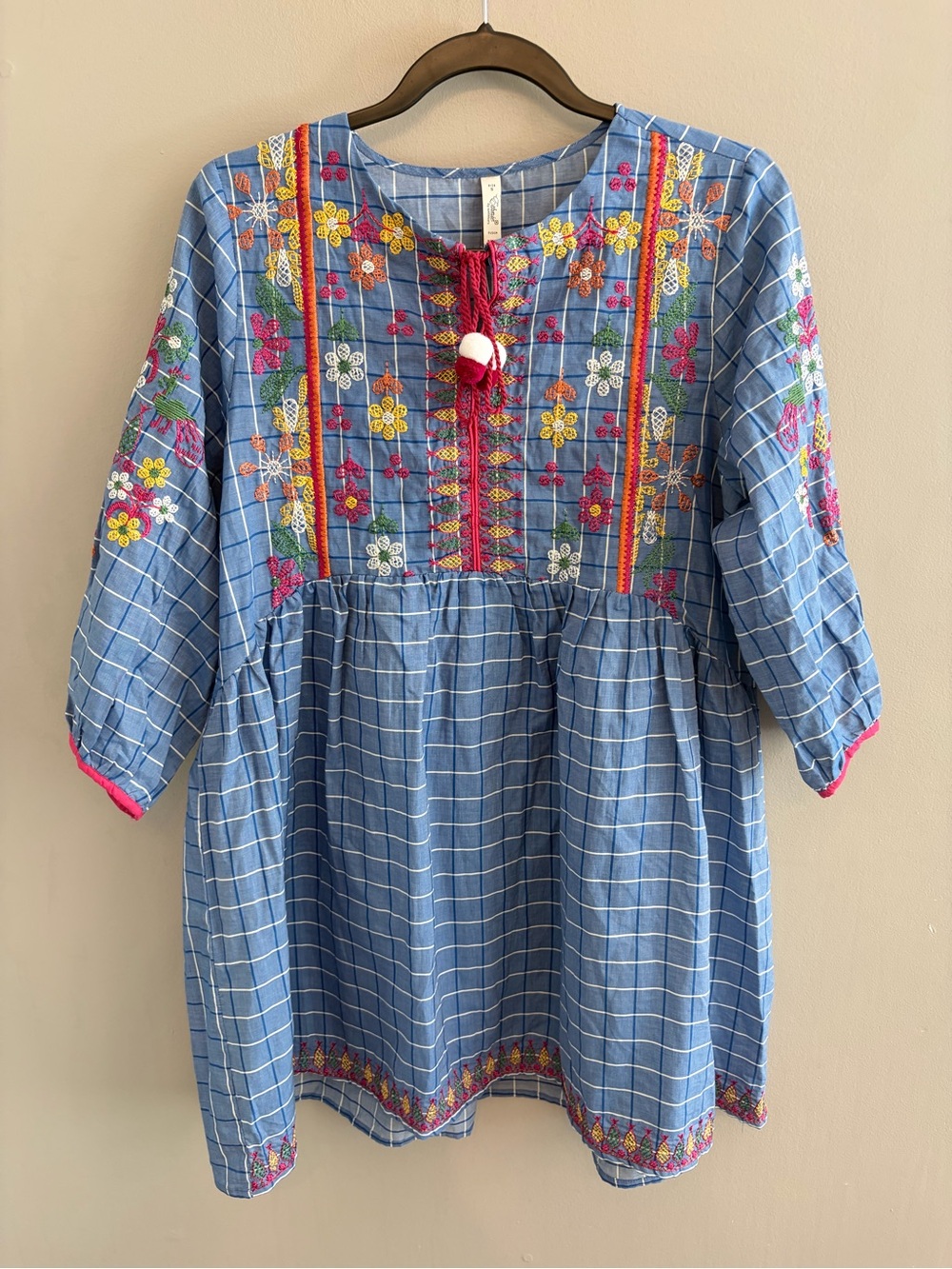 NWT Ethnic By Outfitters Fusion Kurti embroidered tunic size S